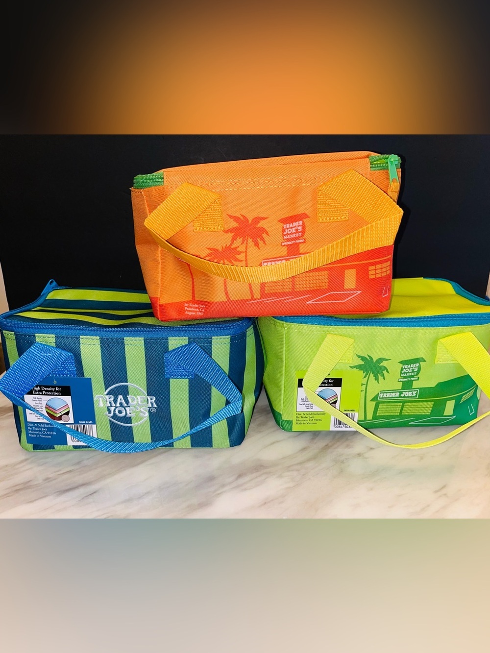 NWT Authentic Trader Joe’s Mini Insulated Lunch Cooler Bag Set of 3